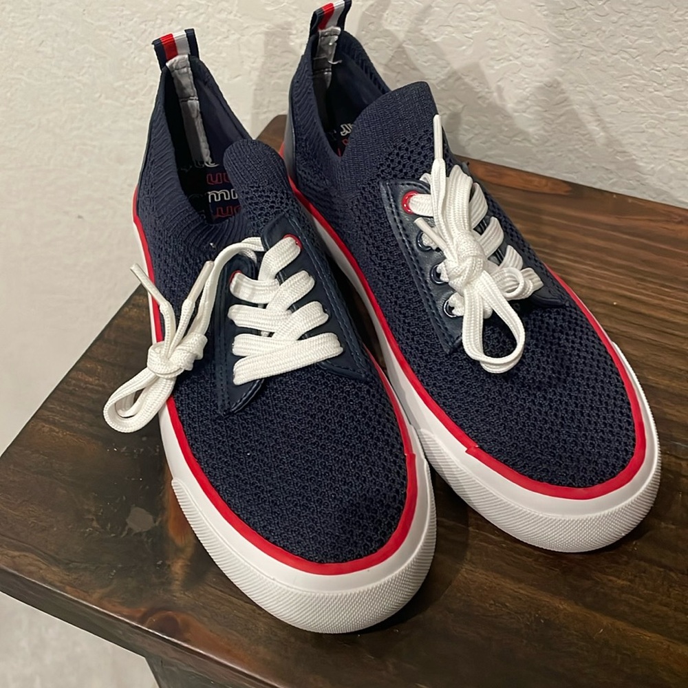 Tommy Hilfiger Gessie Stretch Knit Sneakers